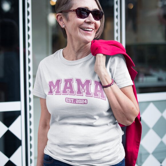 New “MAMA Established 2024” White Graphic Tee - 2XL - Picture 1 of 7